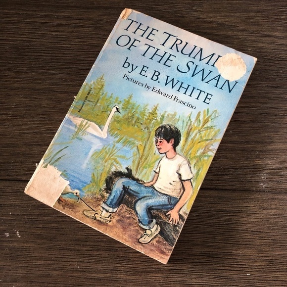 The Trump of the Swan by: E.B. White paperback book - Picture 1 of 4